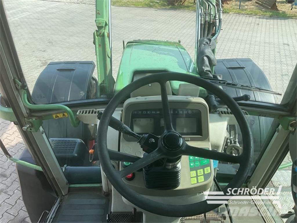 Fendt 712 VARIO Trattori
