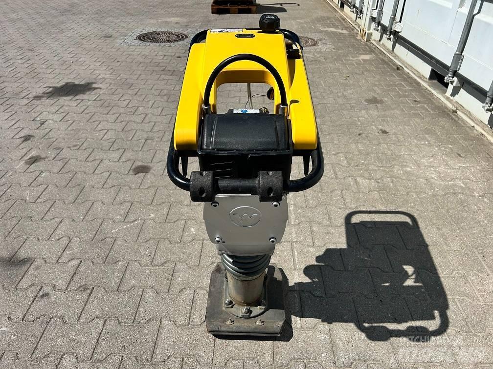 Wacker Neuson BS50-2 Vibrocostipatore verticale