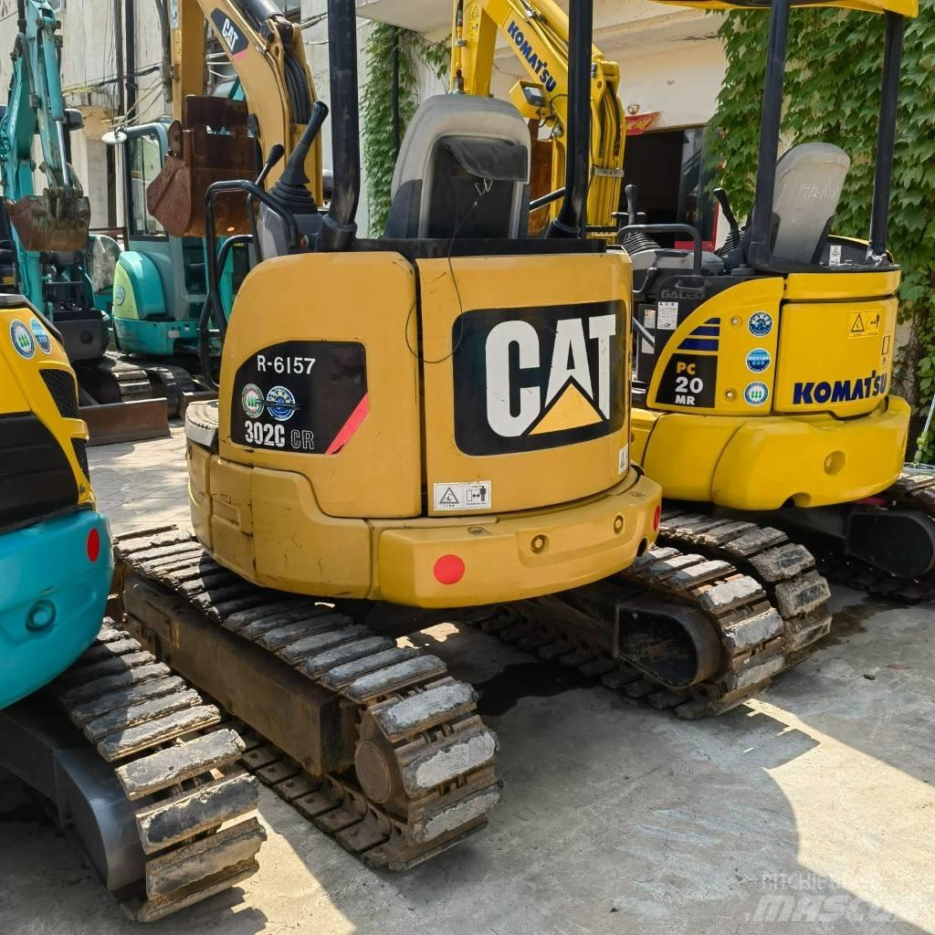 CAT 302 Miniescavatori