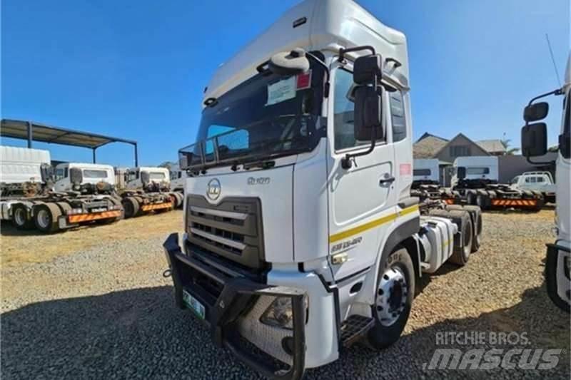 UD TRUCKS QUON Camion altro