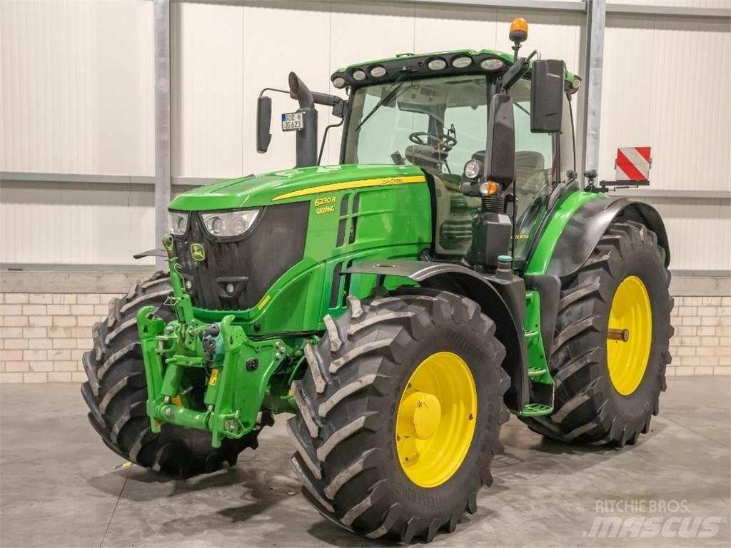 John Deere 6230R Trattori