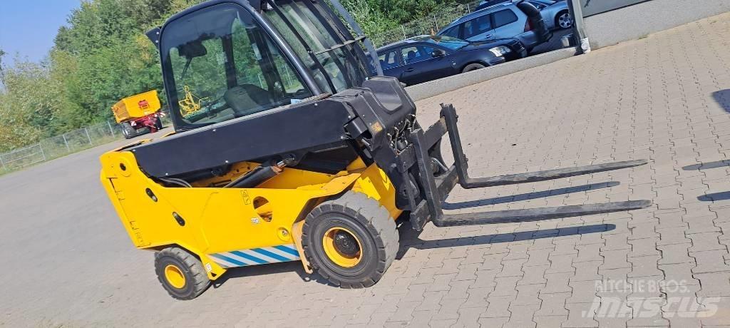 JCB TLT 30-19E 2WD Carrelli elevatori elettrici