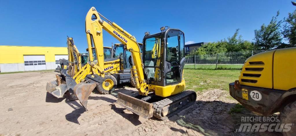 Komatsu PC 26 MR Miniescavatori