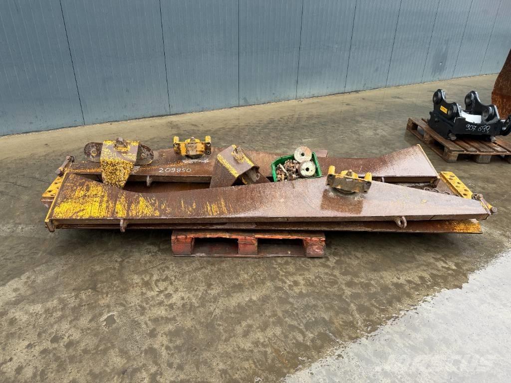 CAT 730 Portelloni posteriori