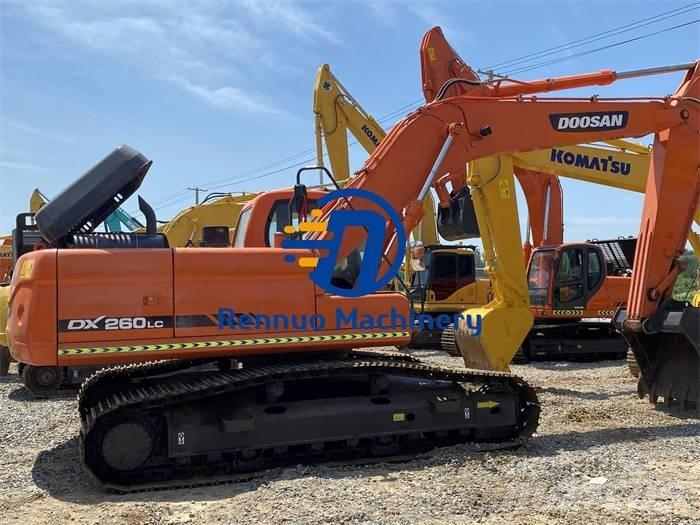 Doosan DX 260LC Escavatori cingolati