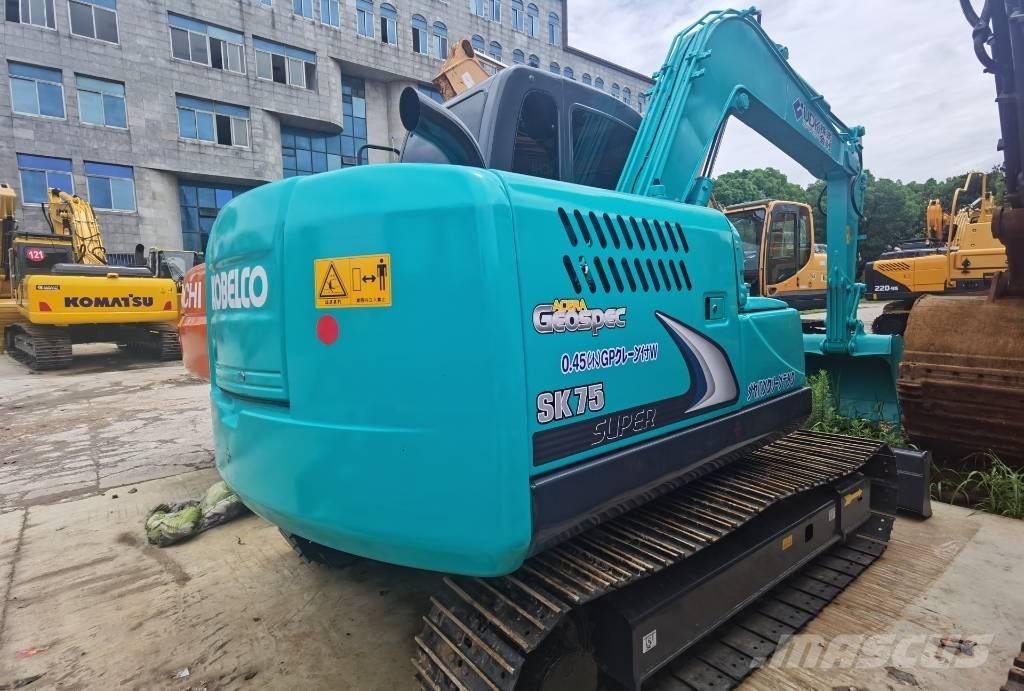 Kobelco SK 75 Escavatori medi 7t - 12t
