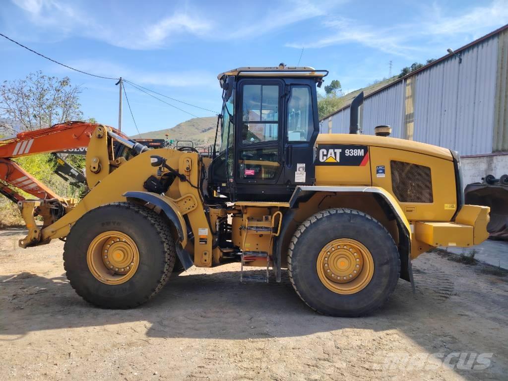 CAT 938 M Pale gommate