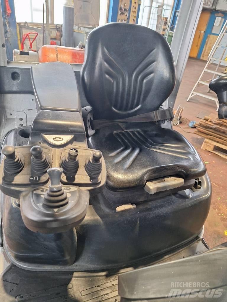 Still RX70-16T Carrelli elevatori GPL