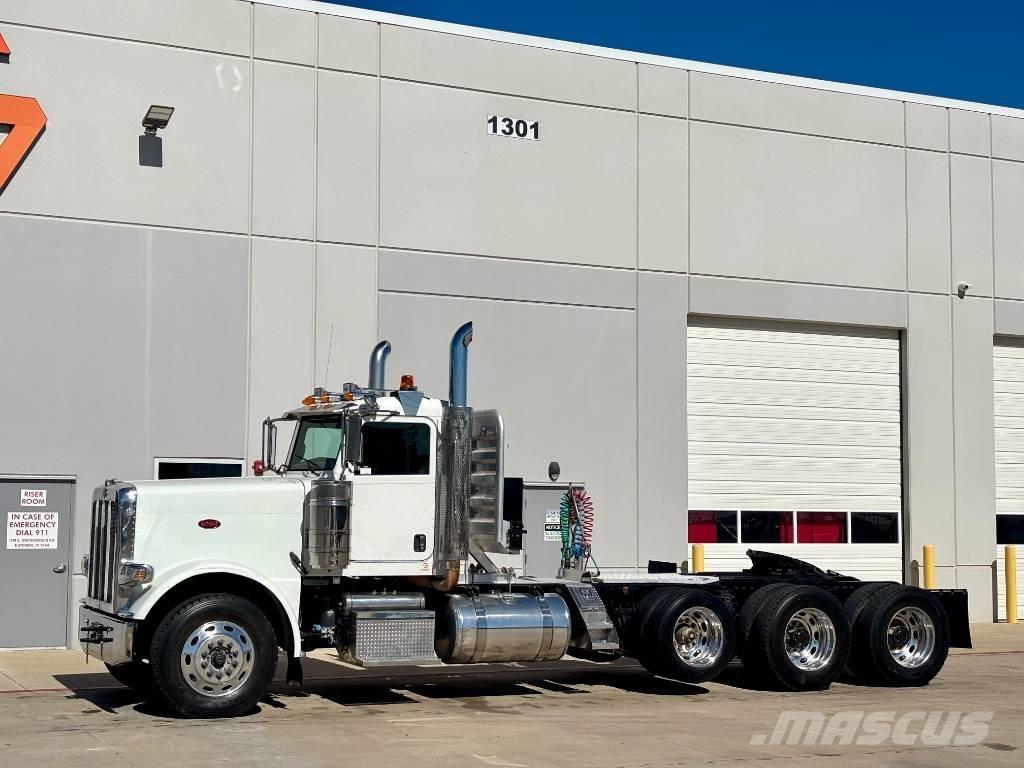 Peterbilt 388 Motrici e Trattori Stradali