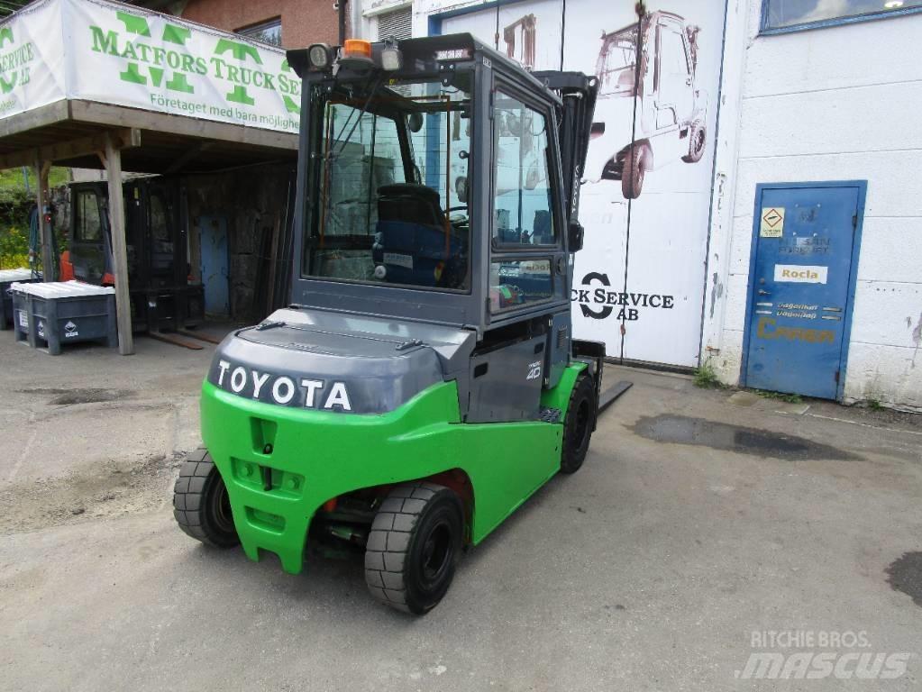 Toyota Elmotvikt Carrelli elevatori elettrici