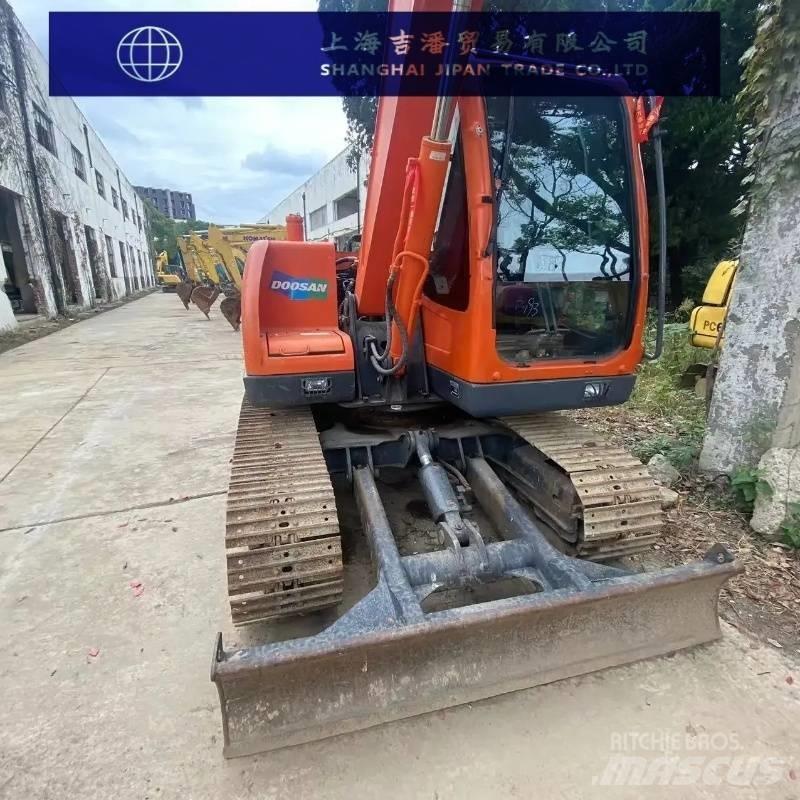 Doosan DX 75-9 C Miniescavatori