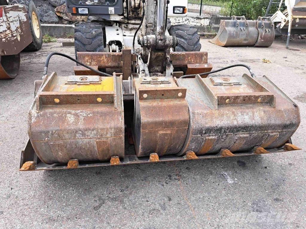 Mecalac 12 MTX Escavatori gommati