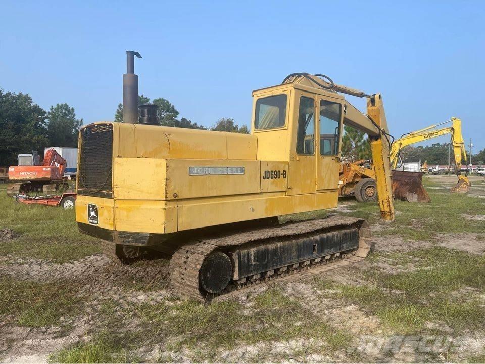 John Deere 690 B Escavatori cingolati