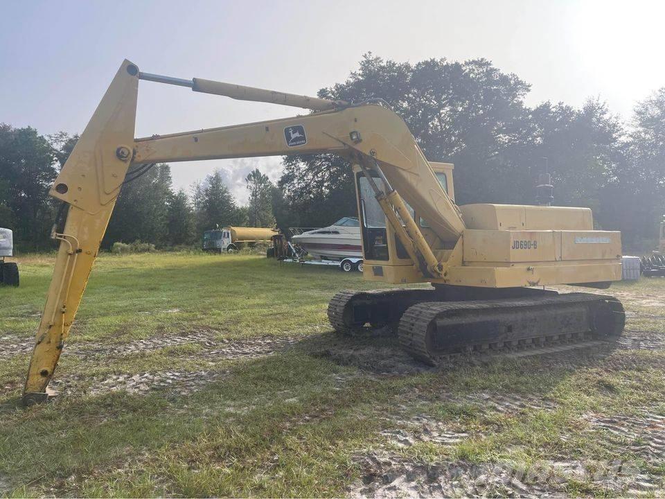 John Deere 690 B Escavatori cingolati