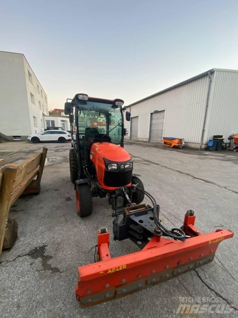 Kubota STW 34 Trattori compatti