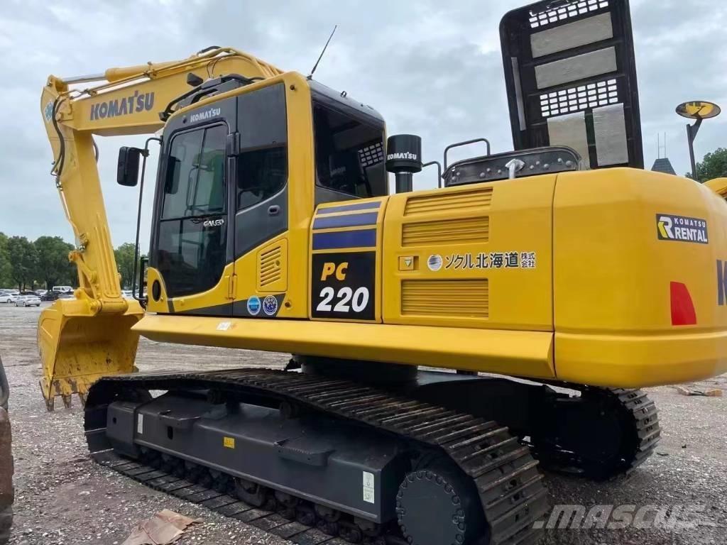 Komatsu PC220-8 Escavatori cingolati