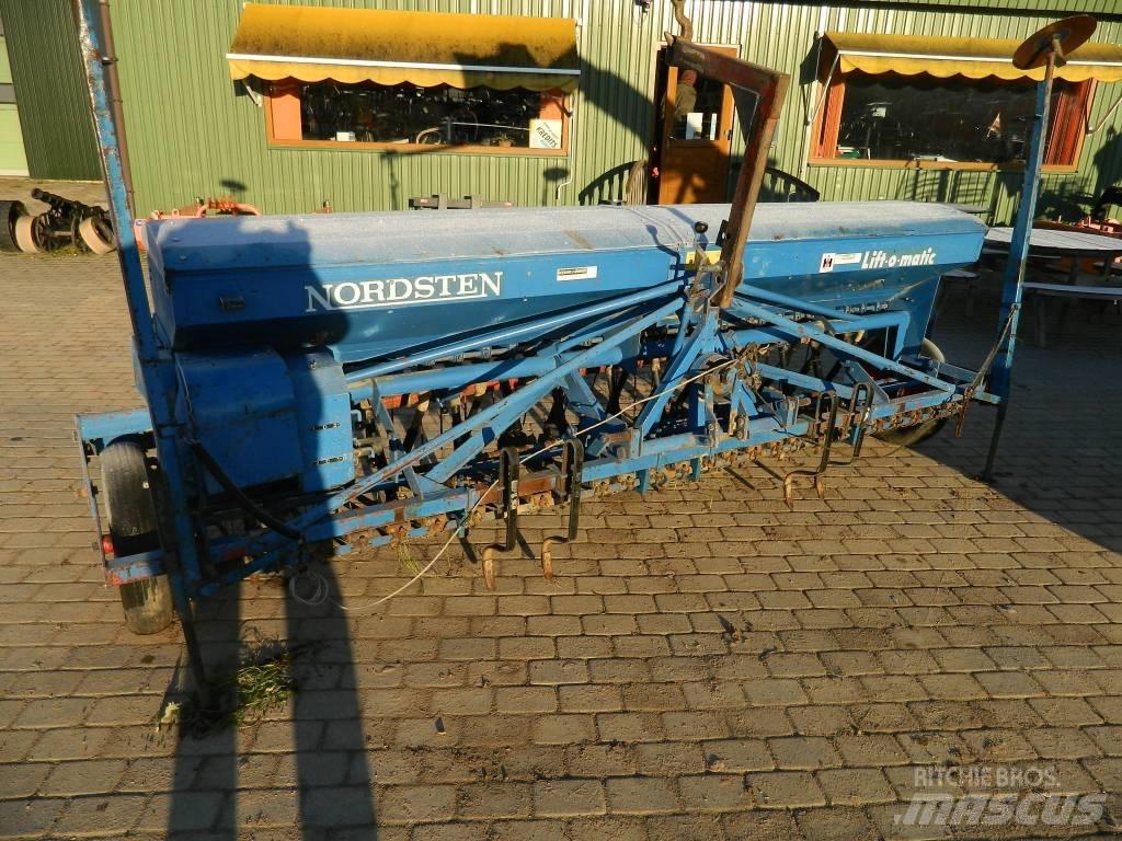 Nordsten Lift omatic Perforatrici
