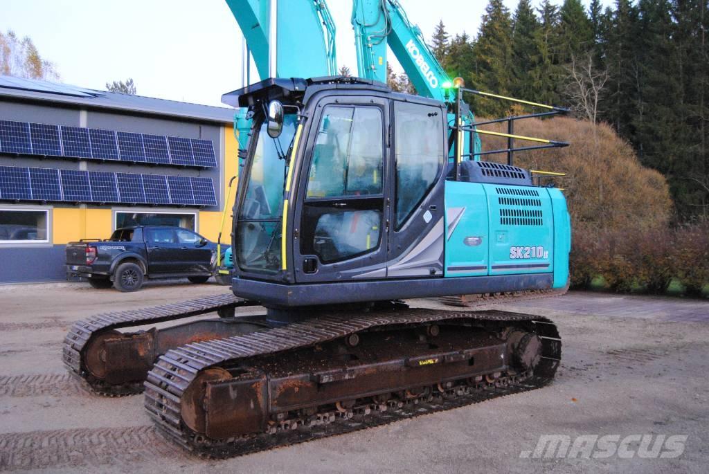Kobelco SK210LC-11 Escavatori cingolati
