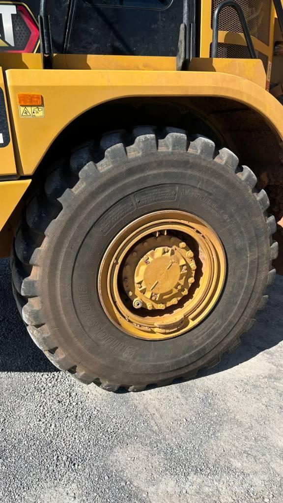 CAT 730 - 04A Dumpers articolati