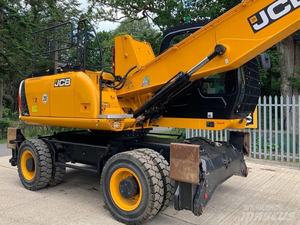 JCB JS 20 MH Movimentazione rifiuti