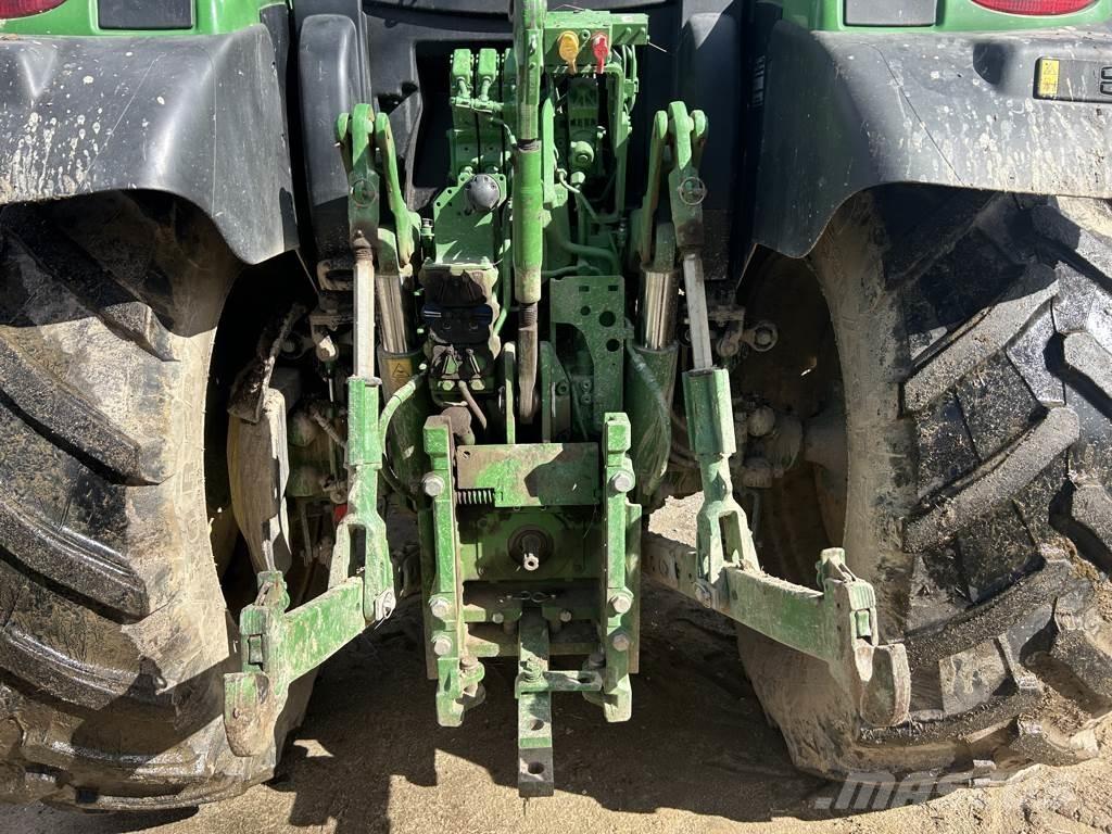John Deere 6R 120 Trattori