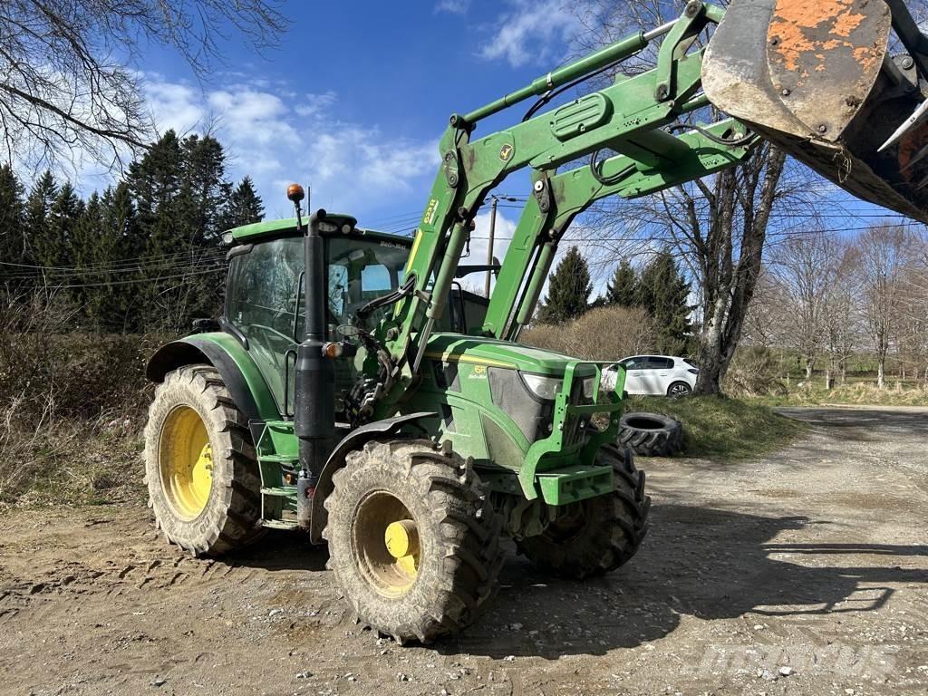 John Deere 6R 120 Trattori