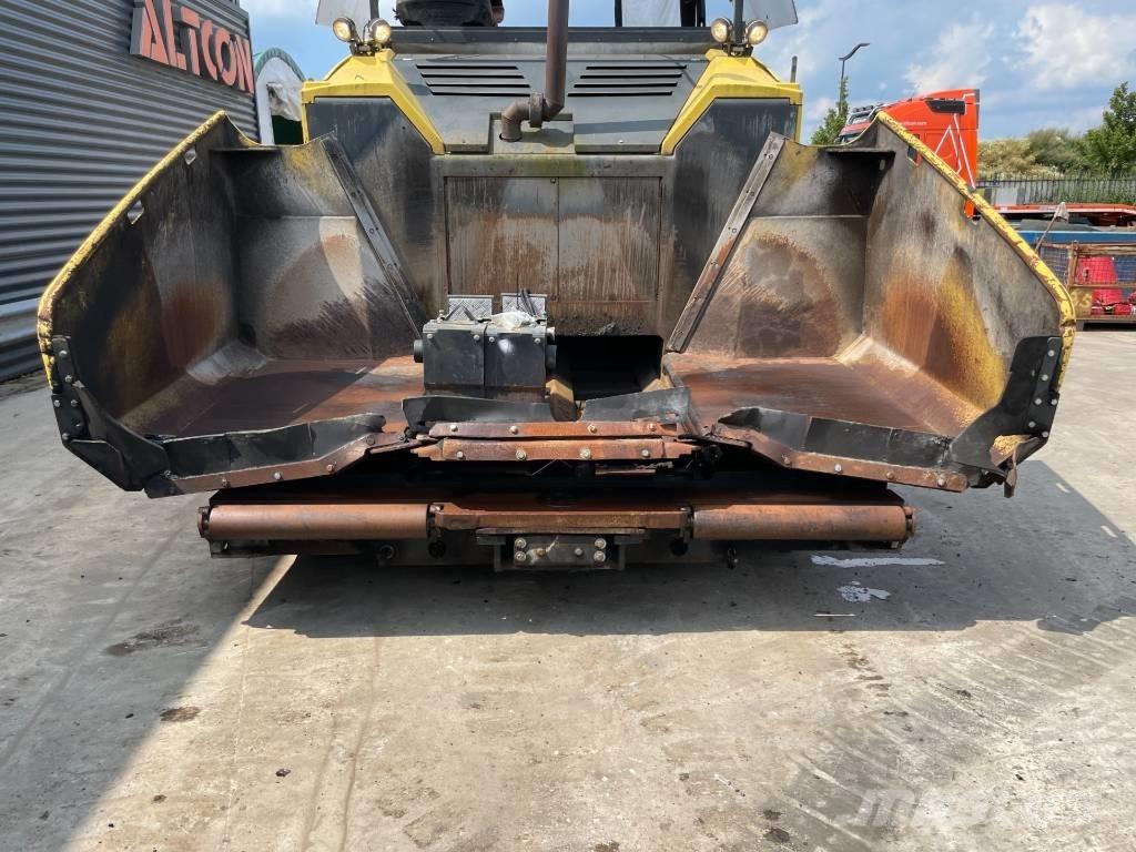 Bomag BF 700 C-2 Finitrici