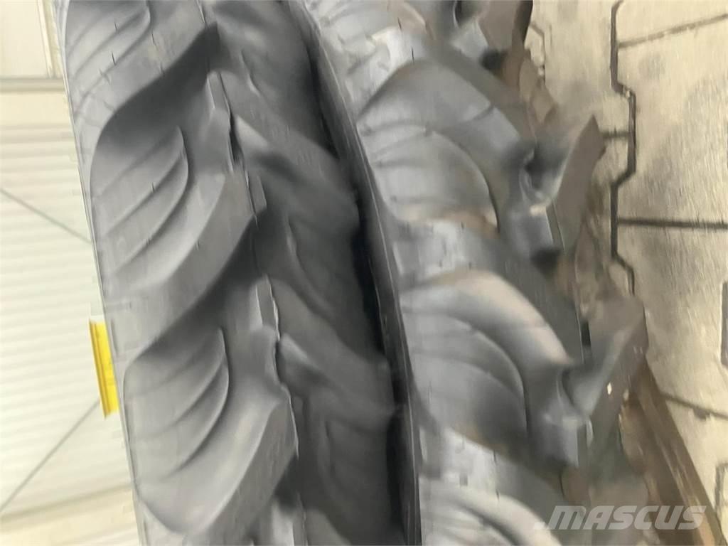 Taurus 230/95R36 Pneumatici, ruote e cerchioni