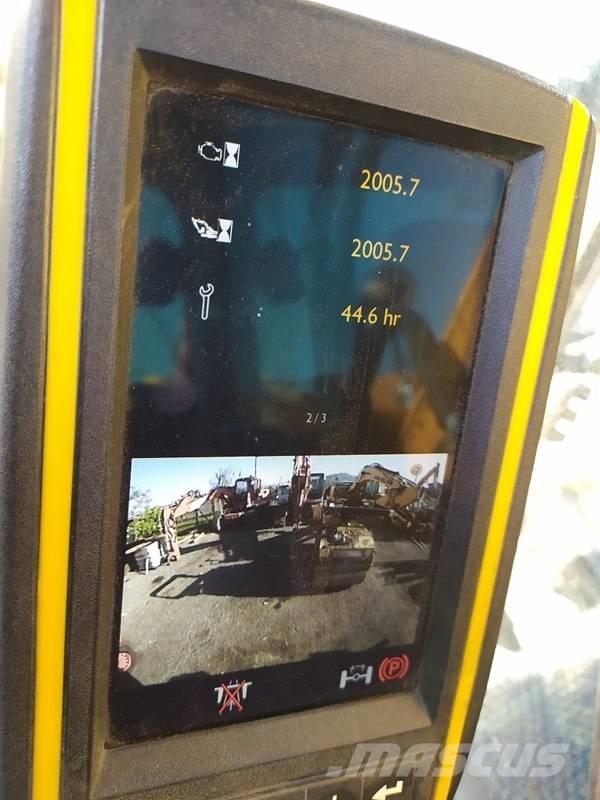 JCB JS 145 W Escavatori gommati