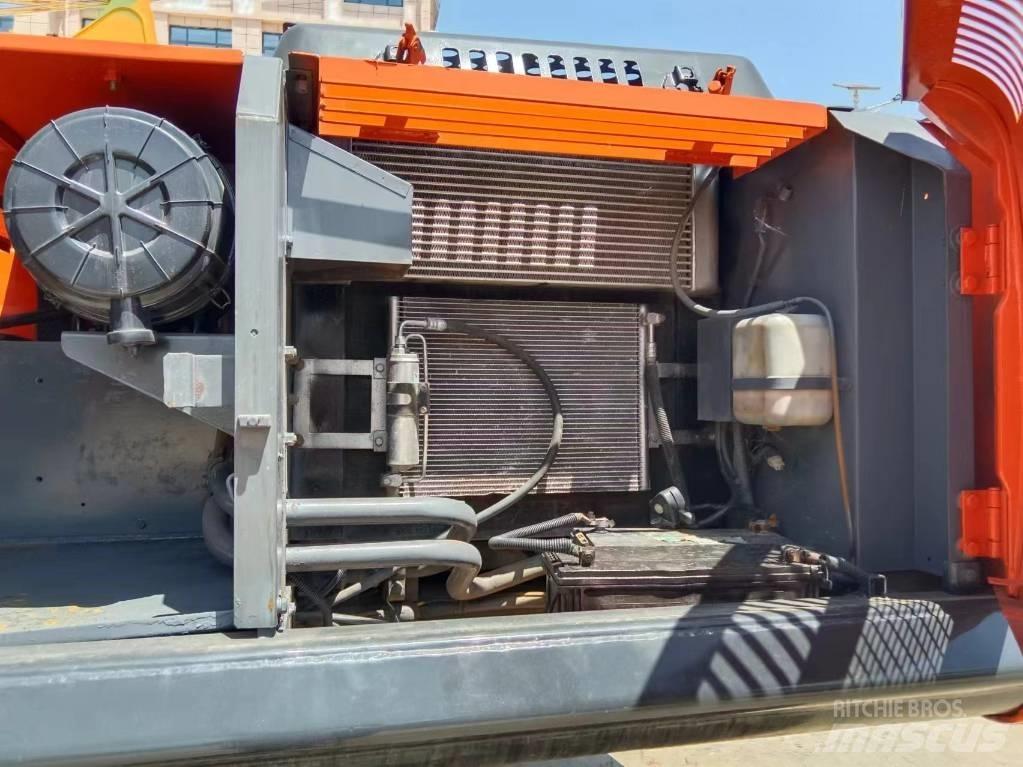 Hitachi ZX 240 Escavatori cingolati