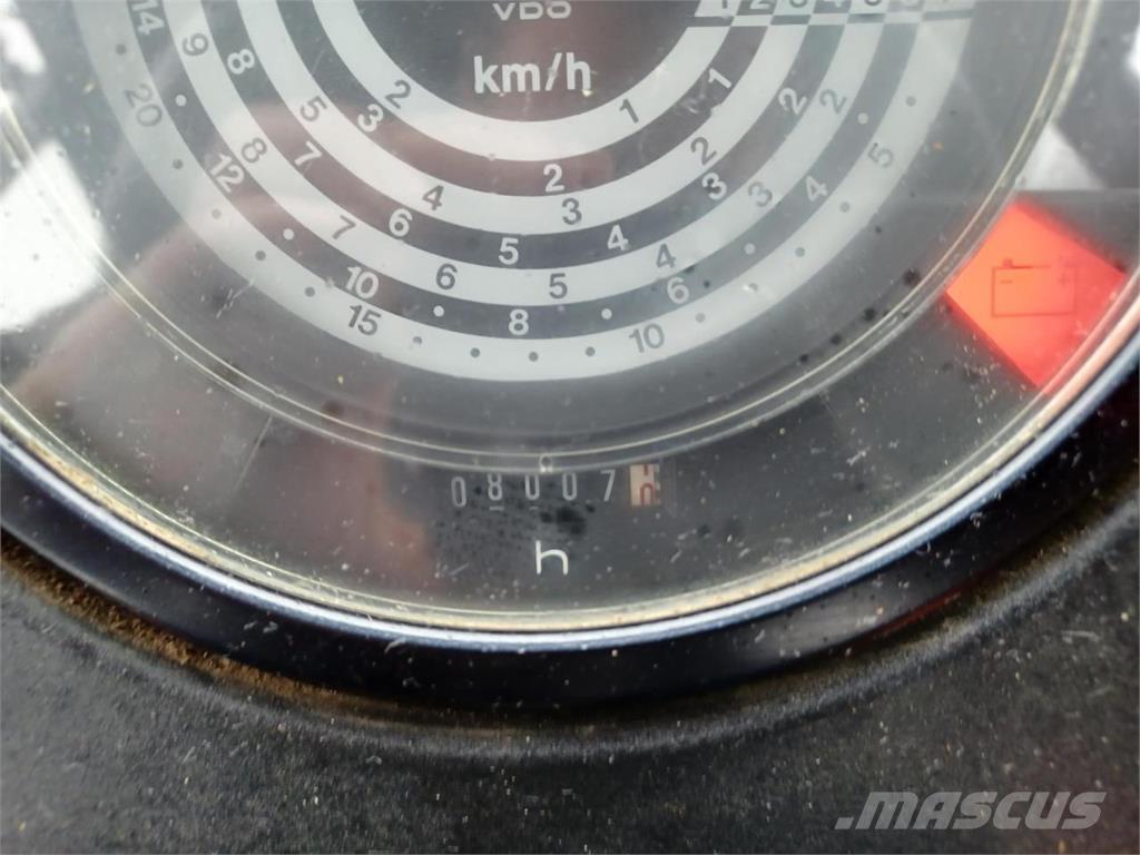 John Deere 1750 Trattori