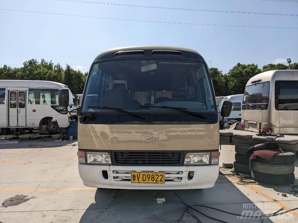 Toyota Coaster Autobus interurbani