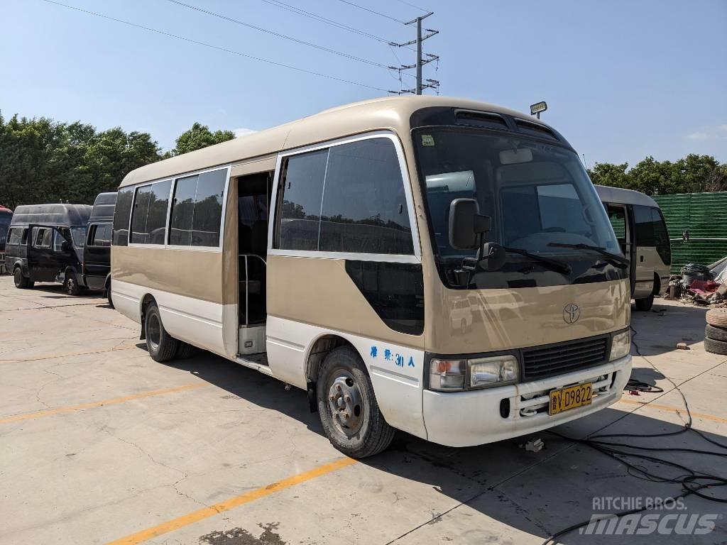 Toyota Coaster Autobus interurbani