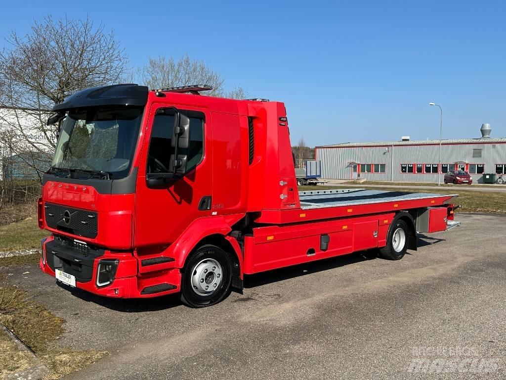 Volvo FL 12 Towtruck Carroattrezzi