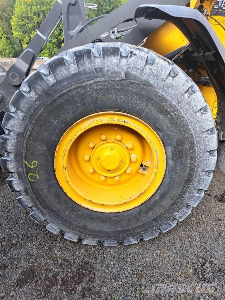 Volvo L60H Pale gommate