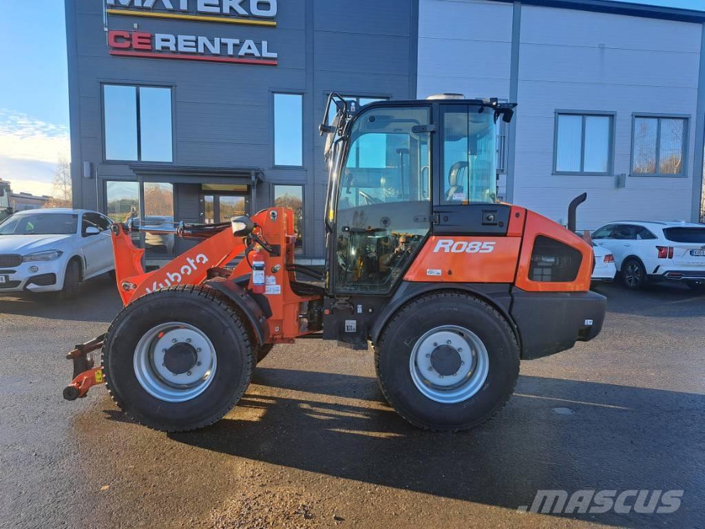 Kubota R 085 Pale gommate