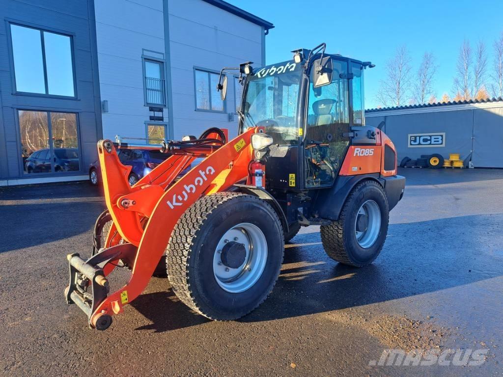 Kubota R 085 Pale gommate
