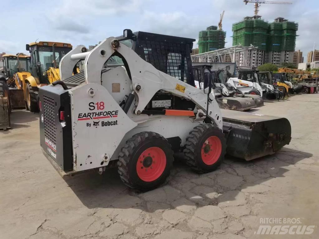 Bobcat S 16 Mini Pale Gommate