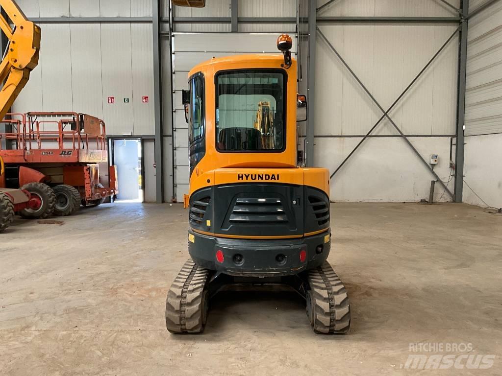 Hyundai 30 Z-9AK Miniescavatori