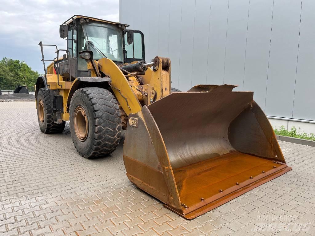 CAT 962 M Pale gommate