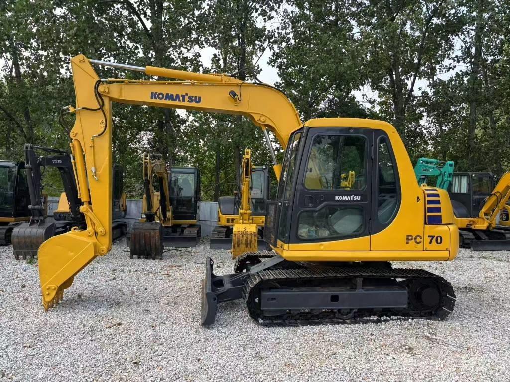 Komatsu PC 70 Miniescavatori