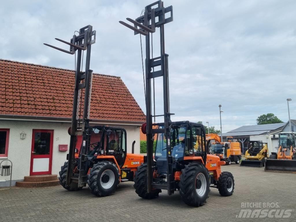 JCB 930-4 Elevatore per esterni