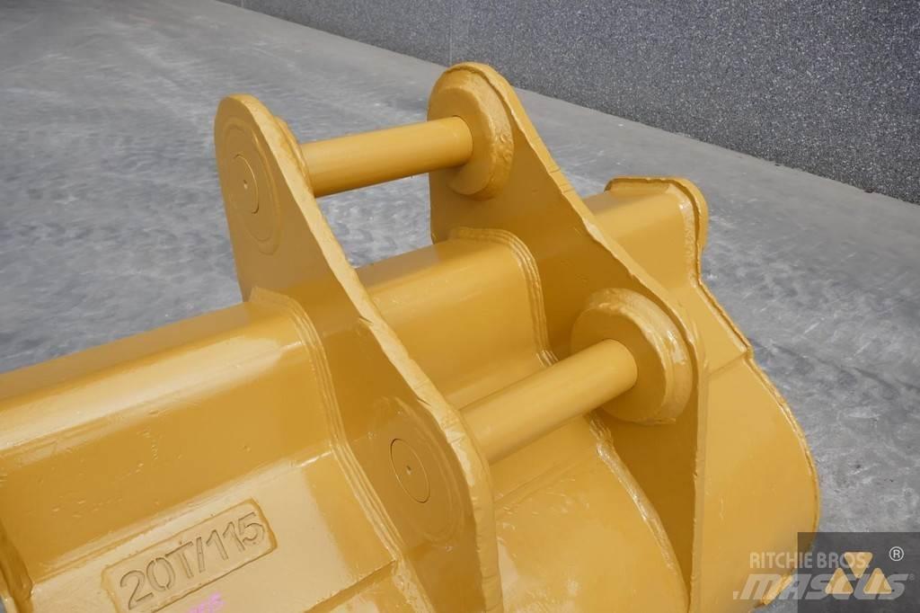 CAT 320 Bucket Benne