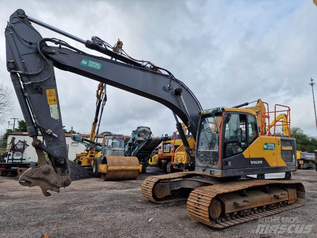 Volvo EC 220 E Escavatori cingolati