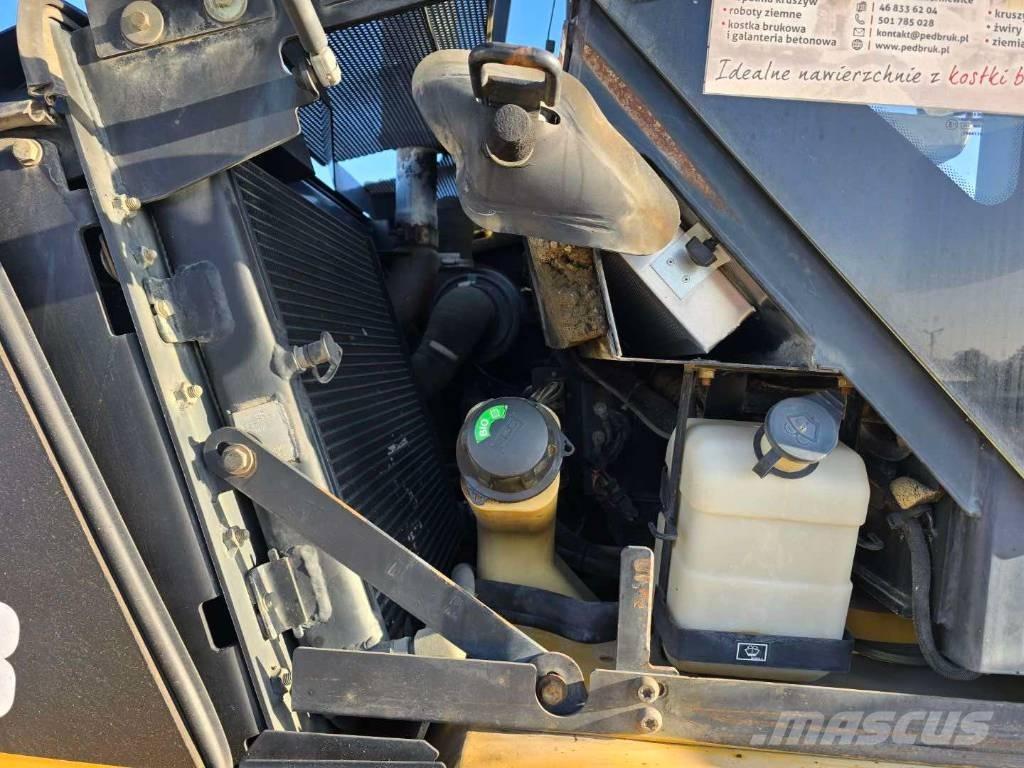CAT 908 Pale gommate