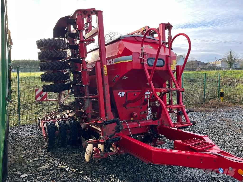 Horsch Pronto 6 DC Perforatrici
