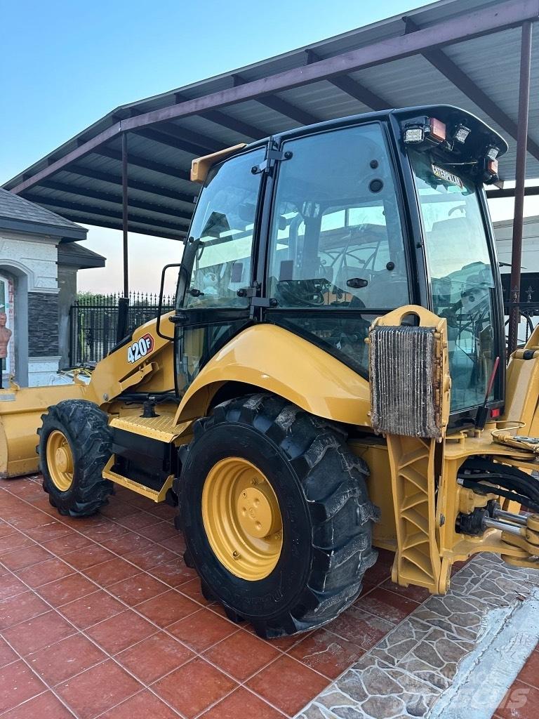 CAT 420 F Terne