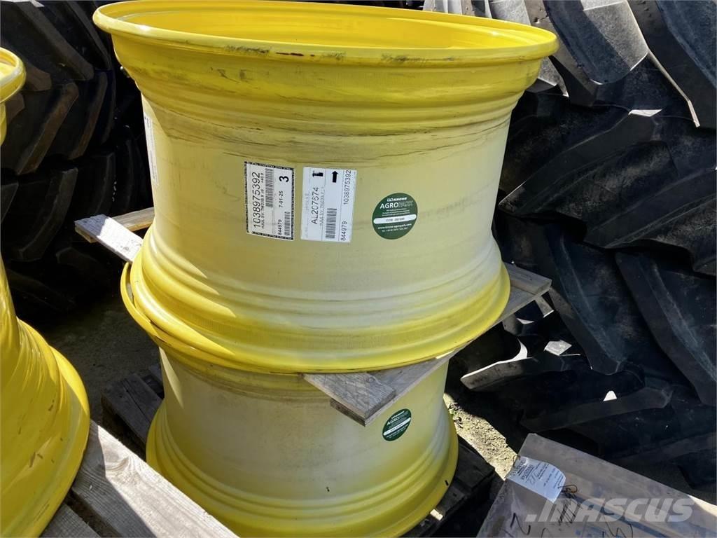 John Deere 23x38 Pneumatici, ruote e cerchioni