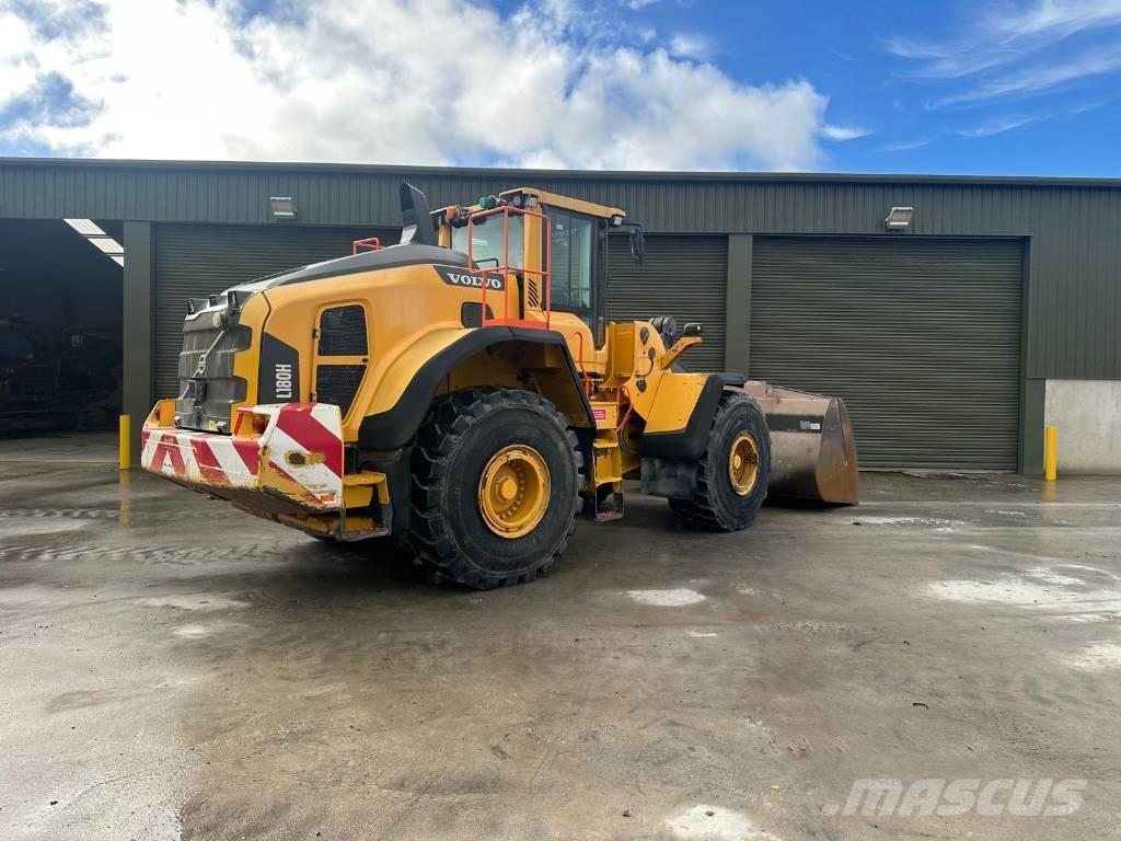 Volvo L 180 H Pale gommate