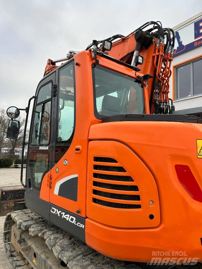 Doosan DX140LCR-5 Escavatori cingolati